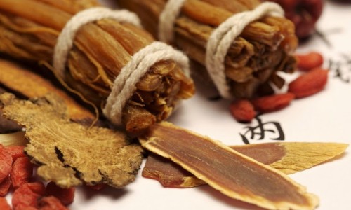吃中药出血了要停药吗-吃中药出血了正常吗专区_吃中药出血脚冰专区_吃中药 出血网